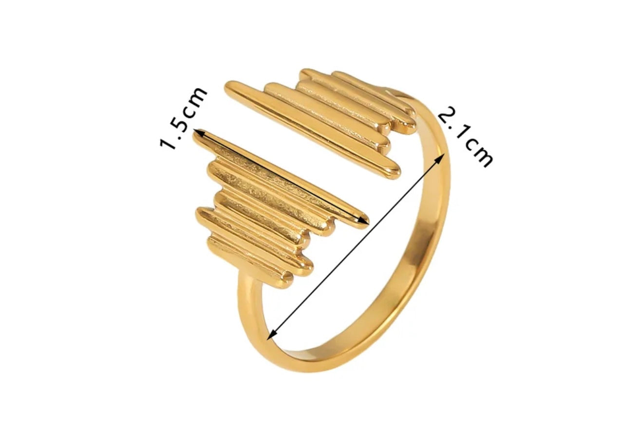 The Zenith Ring | 18K Gold