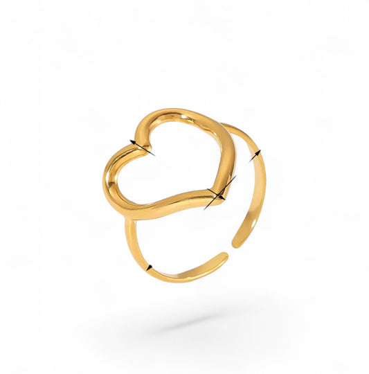 The Heartline Ring | 18k Gold