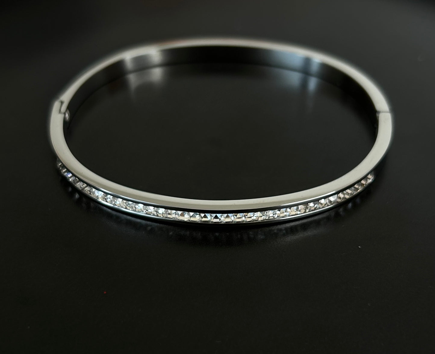 Stellar Glow Bangle | Silver